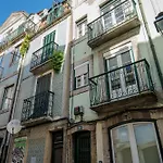 Chiado Meets Bairro Apartment