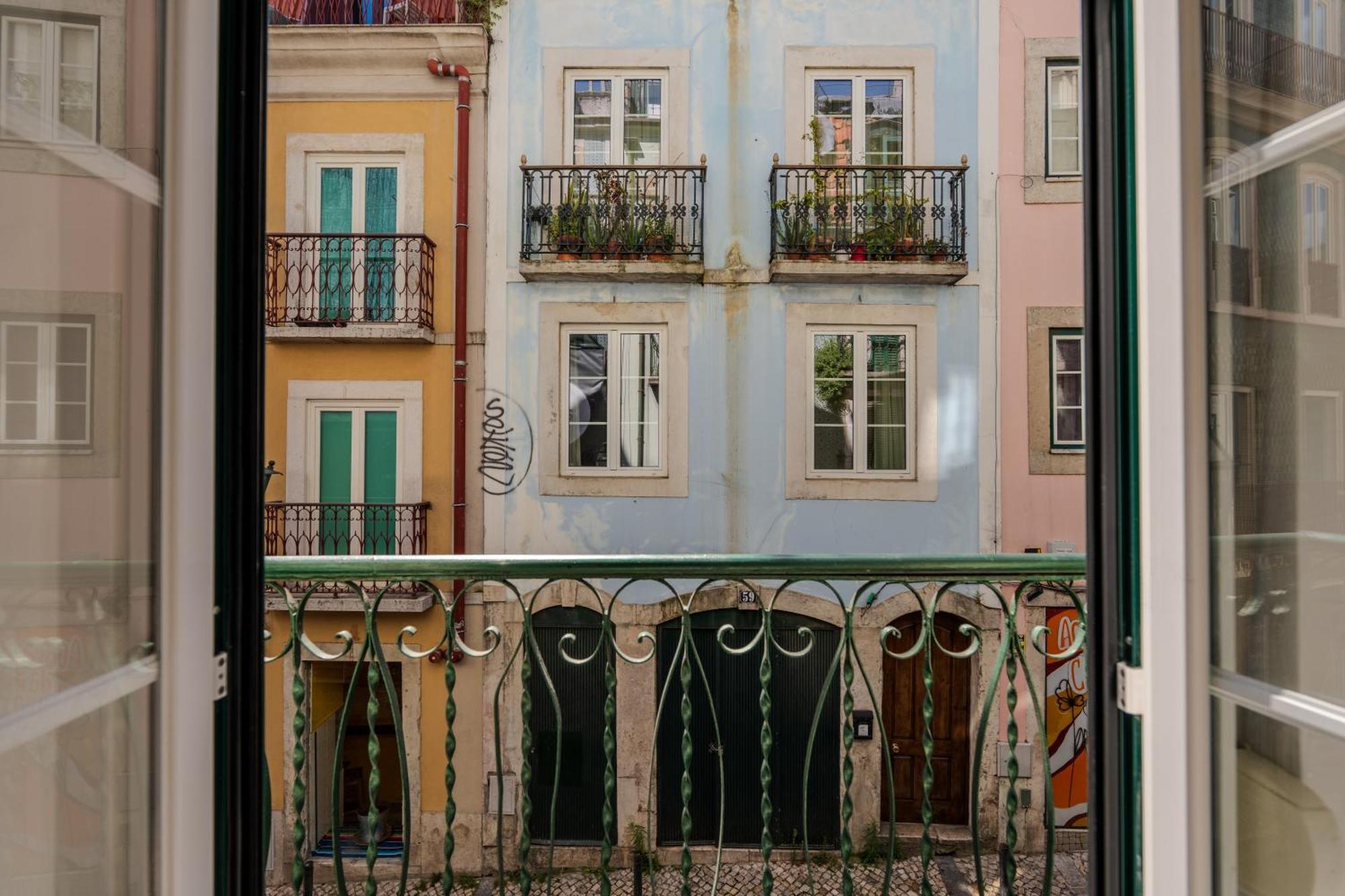 Apartment Chiado Meets Bairro
